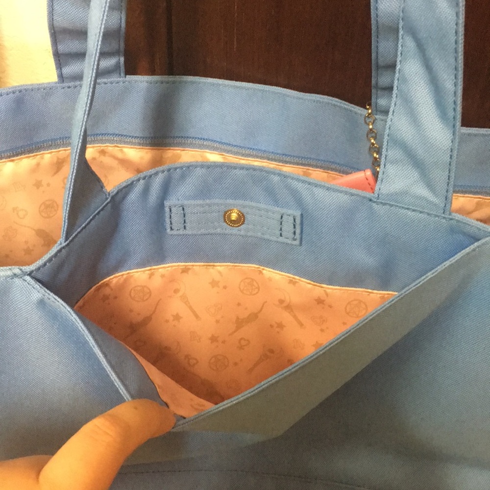 New Sailor Moon Pretty Guardians Tote Bag - Picture 5 of 11